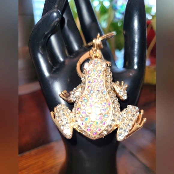 unbranded Handbags - Bag Charm of White Frog